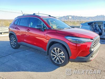 Czwarte zdjęcie samochodu z boku: 2025 TOYOTA COROLLA CROSS XLE VIN:7MUDAAAG9SV141008 - miniatura