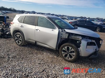 Czwarte zdjęcie samochodu z boku: 2023 NISSAN ROGUE SV VIN:5N1BT3BA7PC775505 - miniatura