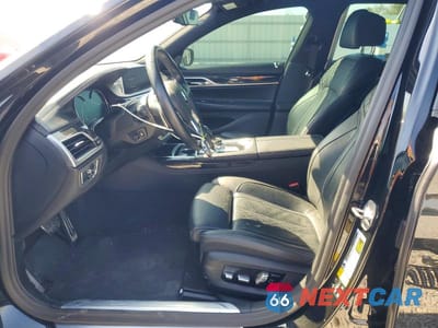 Zdjęcie 7 z 12 samochodu: 2019 BMW 750 XI VIN:WBA7F2C5XKB240502 - miniatura