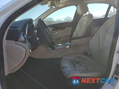 Zdjęcie 7 z 12 samochodu: 2017 MERCEDES-BENZ C 300 4MATIC VIN:55SWF4KB9HU198829 - miniatura