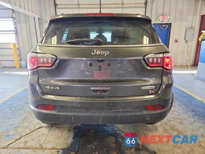Zdjęcie 6 z 11 samochodu: 2017 JEEP COMPASS LATITUDE VIN:3C4NJDBB0HT651927 - miniatura