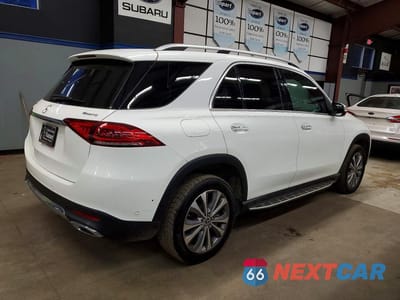 Trzecie zdjęcie samochodu z tyłu: 2022 MERCEDES-BENZ GLE 350 4MATIC VIN:4JGFB4KB3NA628366 - miniatura