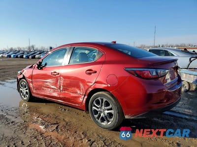 Drugie zdjęcie samochodu z przodu: 2019 TOYOTA YARIS LE VIN:3MYDLBYV6KY507130 - miniatura