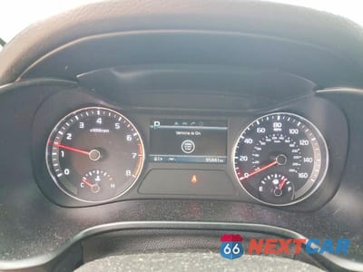 Zdjęcie 9 z 11 samochodu: 2022 KIA FORTE GT LINE VIN:3KPF54AD5NE453369 - miniatura