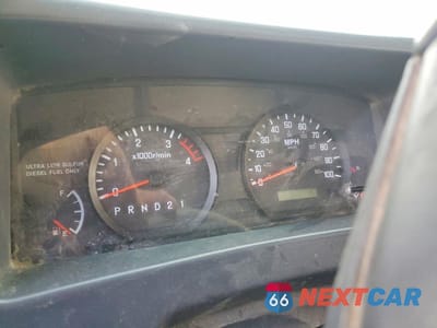 Zdjęcie 9 z 13 samochodu: 2010 ISUZU NPR BOX TRUCK VIN:JALC4W167A7001483 - miniatura