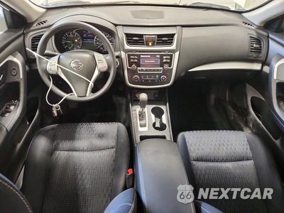 Zdjęcie 8 z 11 samochodu: 2017 NISSAN ALTIMA 2.5 VIN:1N4AL3AP8HN333396 - miniatura