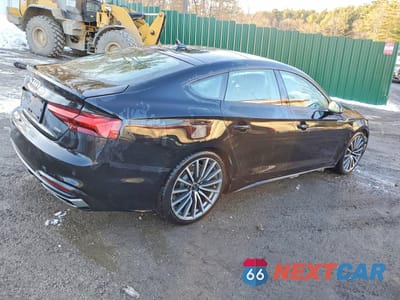 Trzecie zdjęcie samochodu z tyłu: 2022 AUDI A5 PREMIUM PLUS 40 VIN:WAUCBCF57NA027156 - miniatura