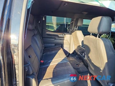 Zdjęcie 10 z 11 samochodu: 2023 CHEVROLET SILVERADO K1500 HIGH COUNTRY VIN:1GCUDJED6PZ107373 - miniatura