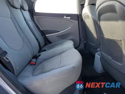 Zdjęcie 10 z 12 samochodu: 2013 HYUNDAI ACCENT GLS VIN:KMHCT4AE6DU553137 - miniatura
