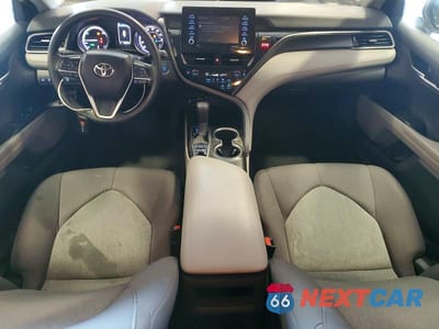 Zdjęcie 8 z 13 samochodu: 2022 TOYOTA CAMRY HYBRID LE VIN:4T1C31AK4NU575420 - miniatura