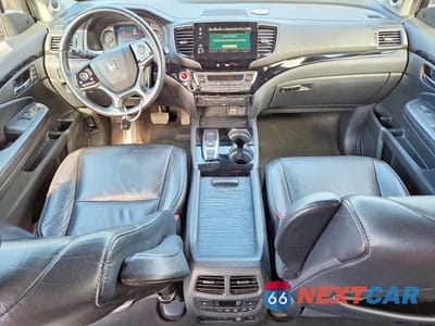 Zdjęcie 8 z 13 samochodu: 2019 HONDA PILOT TOURING VIN:5FNYF6H92KB033531 - miniatura