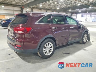 Trzecie zdjęcie samochodu z tyłu: 2019 KIA SORENTO L VIN:5XYPGDA36KG559351 - miniatura