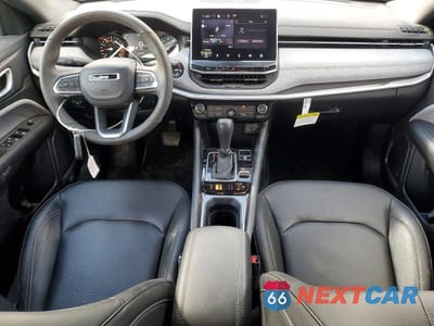 Zdjęcie 8 z 12 samochodu: 2024 JEEP COMPASS LATITUDE LUX VIN:3C4NJDFN1RT577729 - miniatura