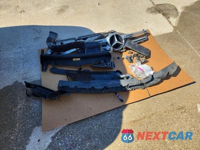 Zdjęcie 13 z 13 samochodu: 2018 MERCEDES-BENZ GLC 300 VIN:WDC0G4JB6JV088277 - miniatura