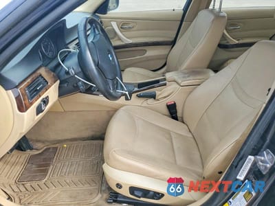 Zdjęcie 7 z 11 samochodu: 2009 BMW 328 I VIN:WBAPH73559A174240 - miniatura