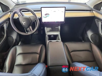 Zdjęcie 8 z 11 samochodu: 2023 TESLA MODEL Y VIN:7SAYGDEE7PA034703 - miniatura
