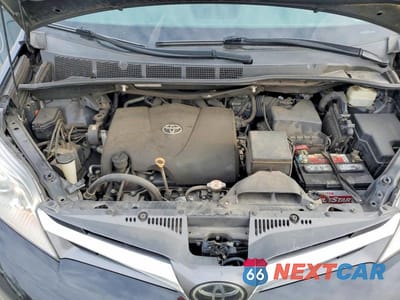 Zdjęcie 12 z 12 samochodu: 2020 TOYOTA SIENNA XLE VIN:5TDYZ3DC4LS063778 - miniatura