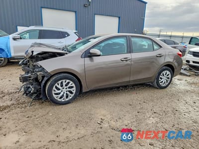2018 TOYOTA COROLLA 2T1BURHE9JC001494 - główne zdjęcie licytacji z USA - miniatura