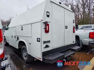 Drugie zdjęcie samochodu z przodu: 2024 CHEVROLET EXPRESS G3500 VIN:1GB0GRF76R1183419 - miniatura