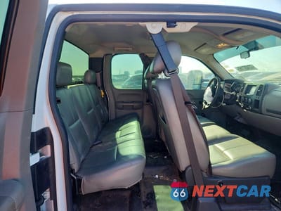 Zdjęcie 10 z 11 samochodu: 2013 CHEVROLET SILVERADO UTILITY / SERVICE TRUCK VIN:1GB2CVCGXDZ255525 - miniatura