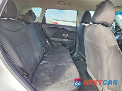 Zdjęcie 10 z 11 samochodu: 2017 KIA SOUL BASE VIN:KNDJN2A28H7474475 - miniatura