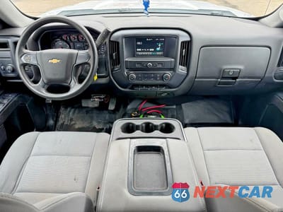 Zdjęcie 9 z 14 samochodu: 2019 CHEVROLET SILVERADO LD C1500 VIN:2GCRCNEC2K1114555 - miniatura