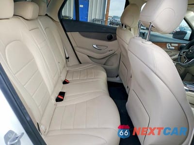 Zdjęcie 11 z 12 samochodu: 2021 MERCEDES-BENZ GLC 300 4MATIC VIN:W1N0G8EB5MV270458 - miniatura