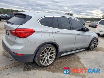 Trzecie zdjęcie samochodu z tyłu: 2018 BMW X1 SDRIVE28I VIN:WBXHU7C32J5H41847 - miniatura