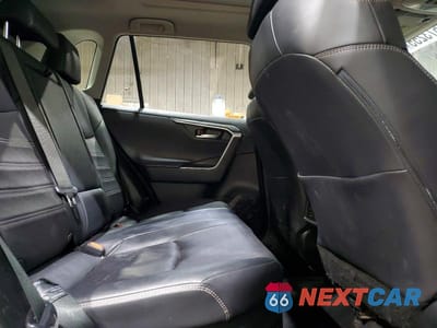 Zdjęcie 11 z 14 samochodu: 2019 TOYOTA RAV4 HYBRID LIMITED VIN:JTMDWRFV7KD509988 - miniatura