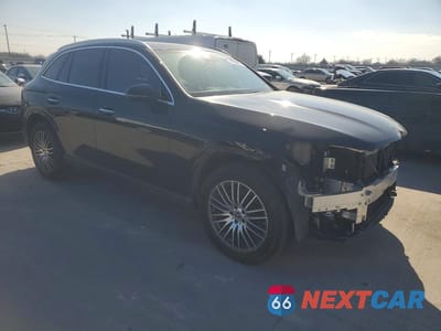 Czwarte zdjęcie samochodu z boku: 2024 MERCEDES-BENZ GLC 300 4MATIC VIN:W1NKM4HB1RF153306 - miniatura