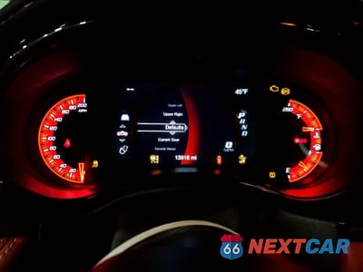 Zdjęcie 9 z 15 samochodu: 2023 DODGE DURANGO SRT HELLCAT VIN:1C4SDJH95PC677740 - miniatura