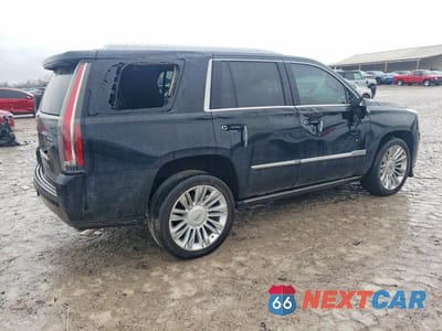 Trzecie zdjęcie samochodu z tyłu: 2018 CADILLAC ESCALADE PLATINUM VIN:1GYS4DKJ4JR276926 - miniatura