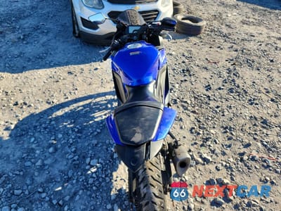 Zdjęcie 6 z 9 samochodu: 2022 YAMAHA YZFR3 A VIN:MH3RH18Y8NK008506 - miniatura