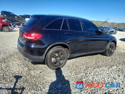 Trzecie zdjęcie samochodu z tyłu: 2019 MERCEDES-BENZ GLC 300 VIN:WDC0G4JB0KF484328 - miniatura
