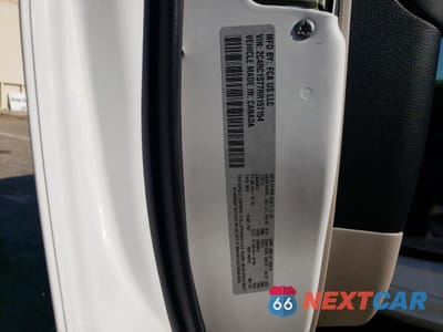 Zdjęcie 13 z 13 samochodu: 2024 CHRYSLER PACIFICA HYBRID SELECT VIN:2C4RC1S77RR157154 - miniatura