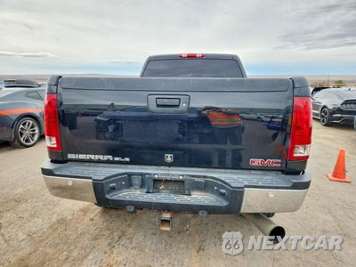 Zdjęcie 6 z 11 samochodu: 2009 GMC SIERRA C2500 SLE VIN:1GTHC536X9F117019 - miniatura