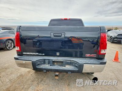 Zdjęcie 6 z 13 samochodu: 2009 GMC SIERRA C2500 SLE VIN:1GTHC536X9F117019 - miniatura
