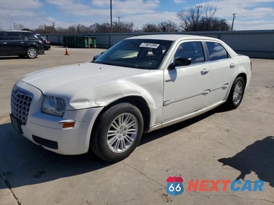 2009 CHRYSLER 300 LX 2C3KA43D39H612542 - główne zdjęcie licytacji z USA - miniatura