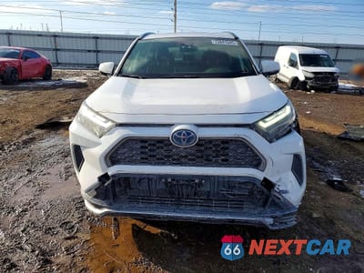 Piąte zdjęcie samochodu w środku: 2023 TOYOTA RAV4 PRIME SE VIN:JTMAB3FV6PD136042 - miniatura