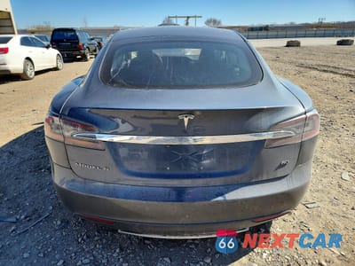 Zdjęcie 6 z 12 samochodu: 2013 TESLA MODEL S VIN:5YJSA1AG0DFP07498 - miniatura
