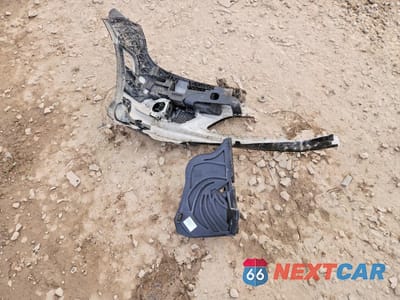 Zdjęcie 12 z 14 samochodu: 2009 MERCEDES-BENZ C 300 VIN:WDDGF54X49R059696 - miniatura