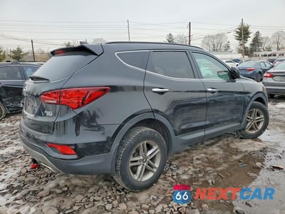 Trzecie zdjęcie samochodu z tyłu: 2017 HYUNDAI SANTA FE SPORT VIN:5NMZUDLB5HH005819 - miniatura