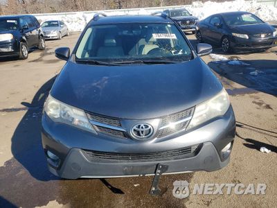 Piąte zdjęcie samochodu w środku: 2015 TOYOTA RAV4 LIMITED VIN:JTMDFREV9FD161604 - miniatura