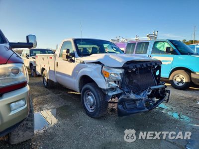 Czwarte zdjęcie samochodu z boku: 2012 FORD F250 SUPER DUTY VIN:1FTBF2A67CEC99256 - miniatura