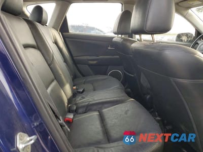 Zdjęcie 10 z 11 samochodu: 2004 MAZDA 3 HATCHBACK VIN:JM1BK343041209473 - miniatura