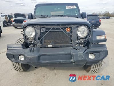 Piąte zdjęcie samochodu w środku: 2023 JEEP WRANGLER SPORT VIN:1C4GJXANXPW631554 - miniatura