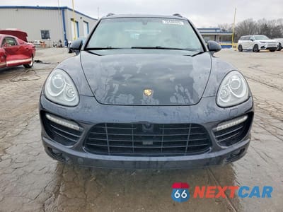 Piąte zdjęcie samochodu w środku: 2011 PORSCHE CAYENNE TURBO VIN:WP1AC2A29BLA84326 - miniatura