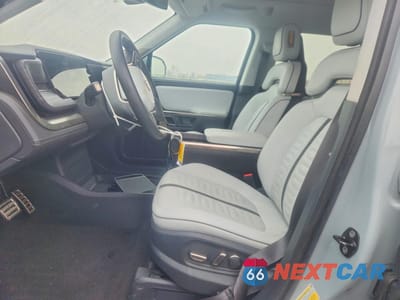 Zdjęcie 7 z 12 samochodu: 2023 RIVIAN R1T ADVENTURE VIN:7FCTGAAA3PN017985 - miniatura