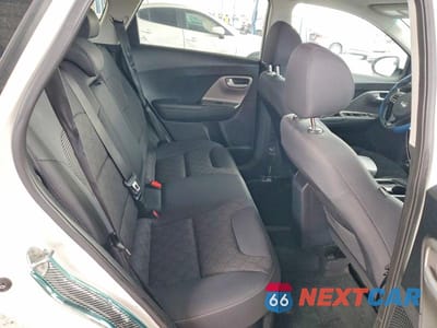 Zdjęcie 10 z 11 samochodu: 2019 KIA NIRO LX VIN:KNDCB3LC2K5284266 - miniatura