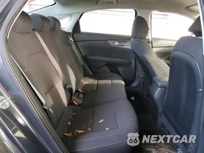 Zdjęcie 10 z 11 samochodu: 2020 KIA FORTE FE VIN:3KPF24ADXLE208329 - miniatura